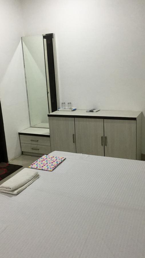 De Agya Paradise Ludhiana Exterior foto